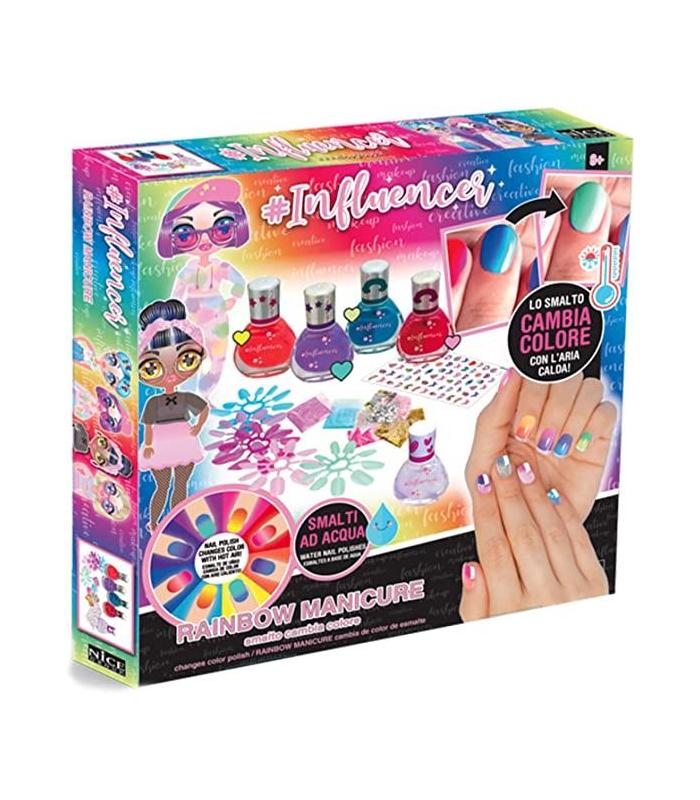 RAINBOW MANICURE INFLUENCER